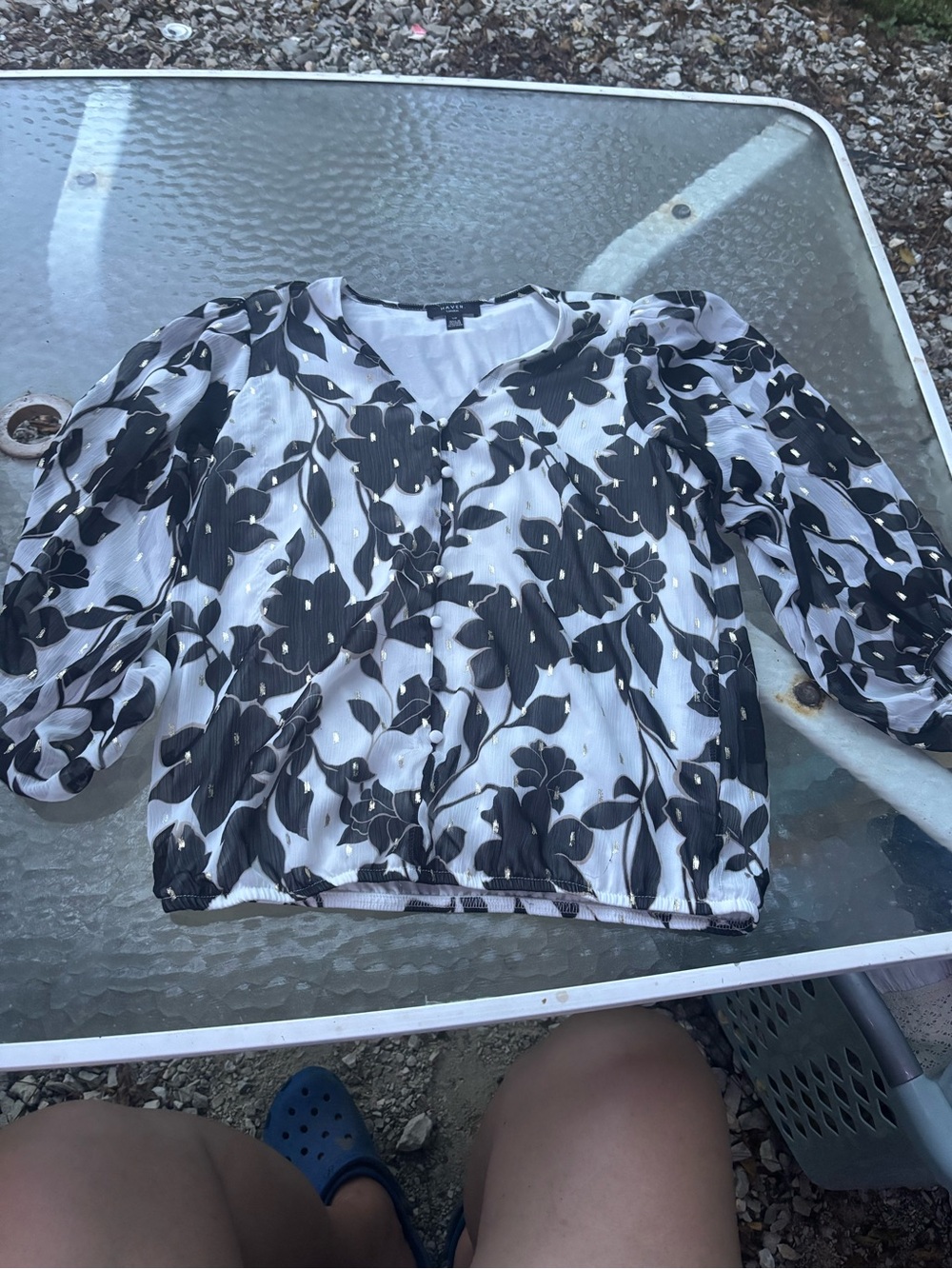 Have Black & White Floral V-Neck Puff Sleeve Blouse